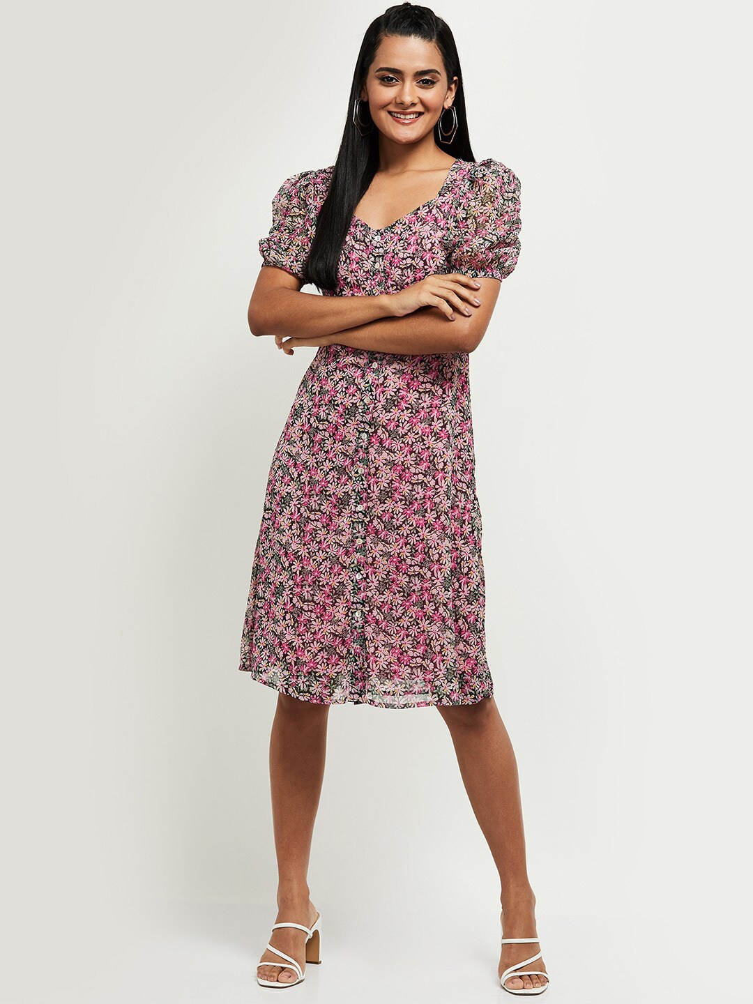 

max Women Black & Pink Floral Printed Dress