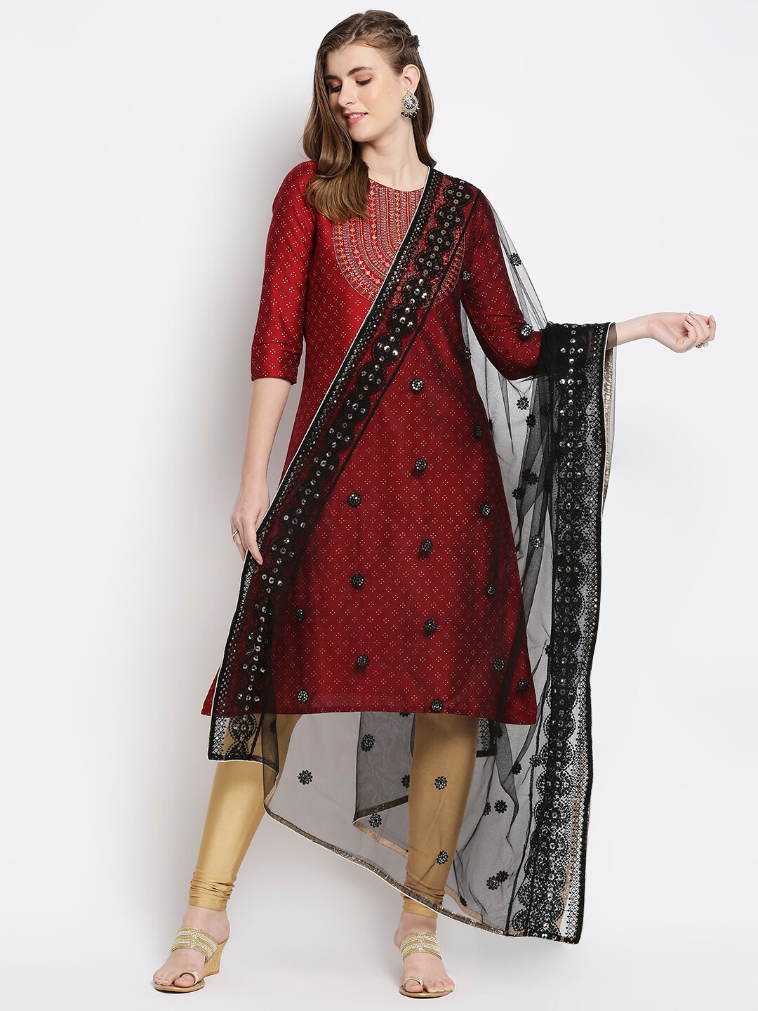 

Dupatta Bazaar Black & Gold-Toned Ethnic Motifs Embroidered Dupatta with Chikankari