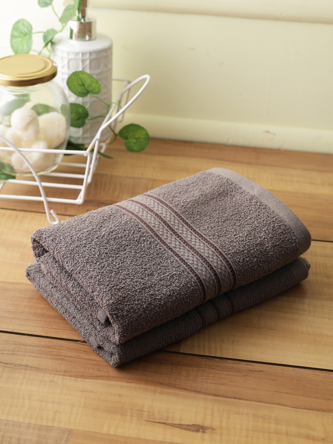 

Softweave Set Of 2 Grey Solid 420 GSM Cotton Hand Towels