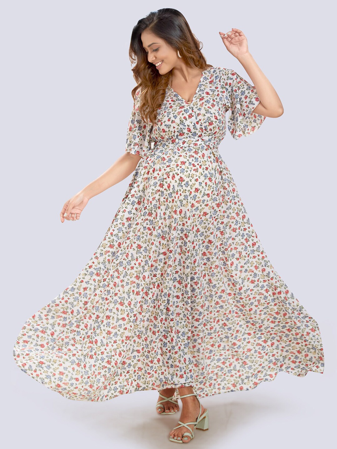 

Mom For Sure by Ketki Dalal White Floral Georgette Maternity Maxi Dress