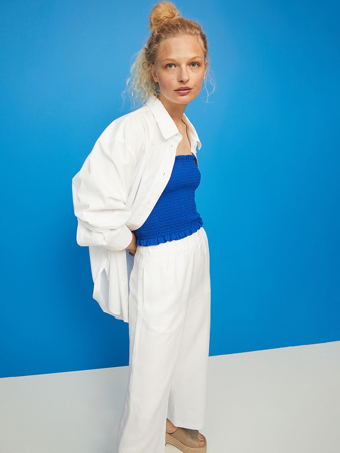 

H&M Women White Wide Linen-Blend Trousers