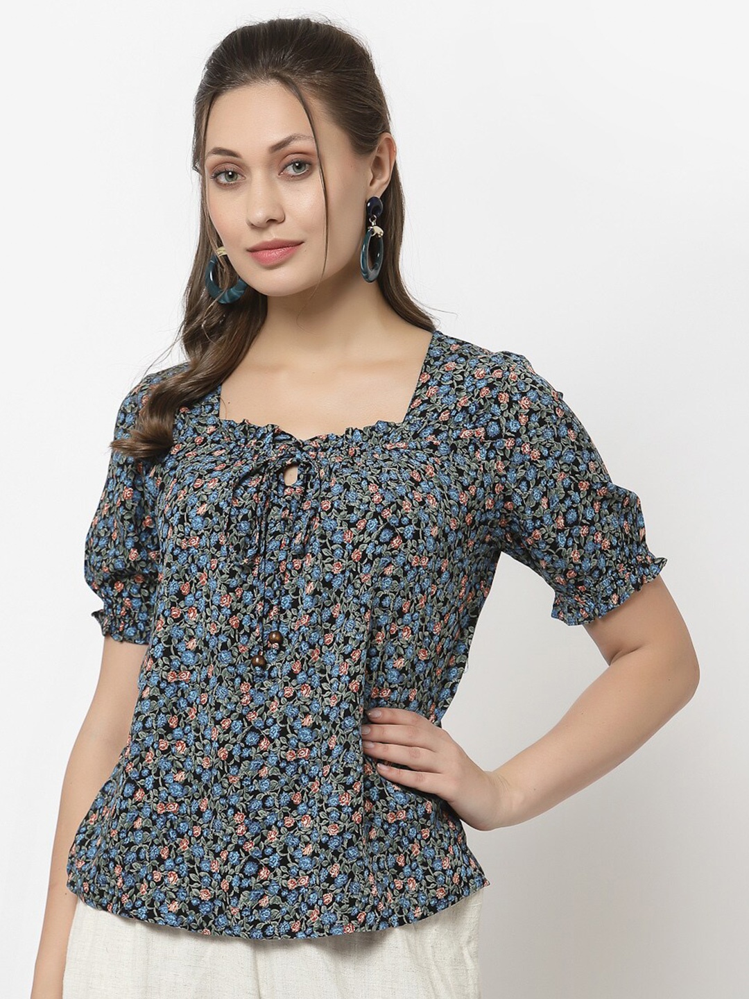 

Gipsy Blue Floral Print Top