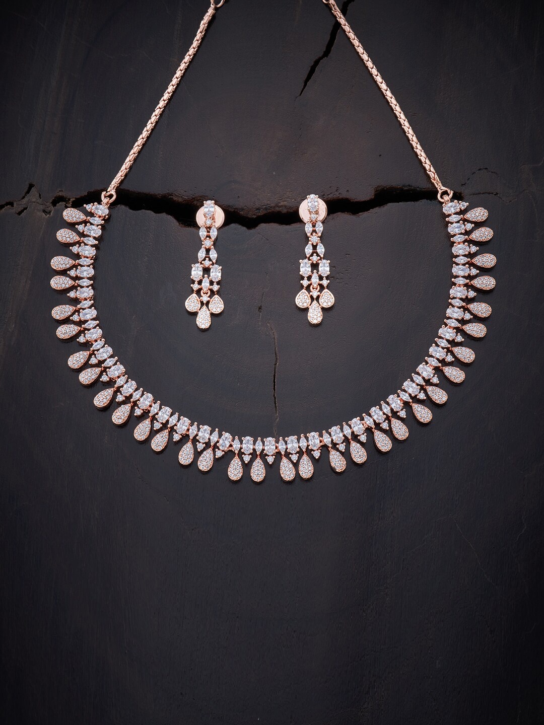 

Kushal's Fashion Jewellery White Rose Gold-Plated Jewellery Set