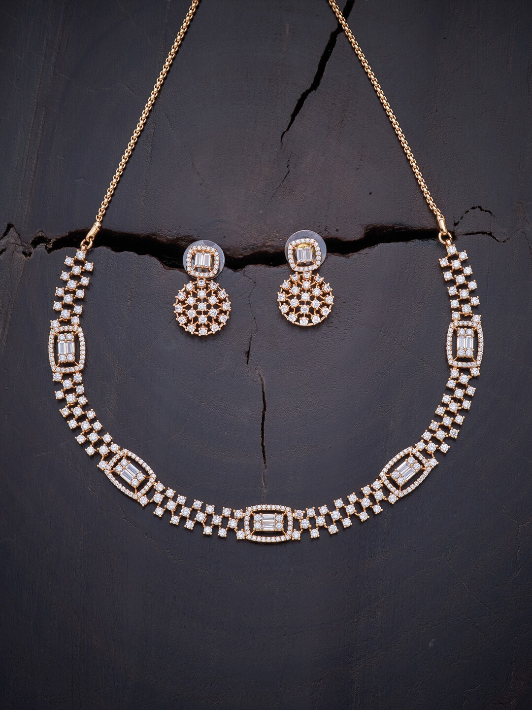 

Kushal's Fashion Jewellery White Gold-Plated & Cubic Zirconia Jewellery Set