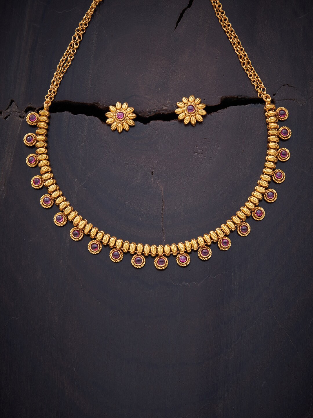 

Kushal's Fashion Jewellery Red Gold-Plated Antique Necklace Set