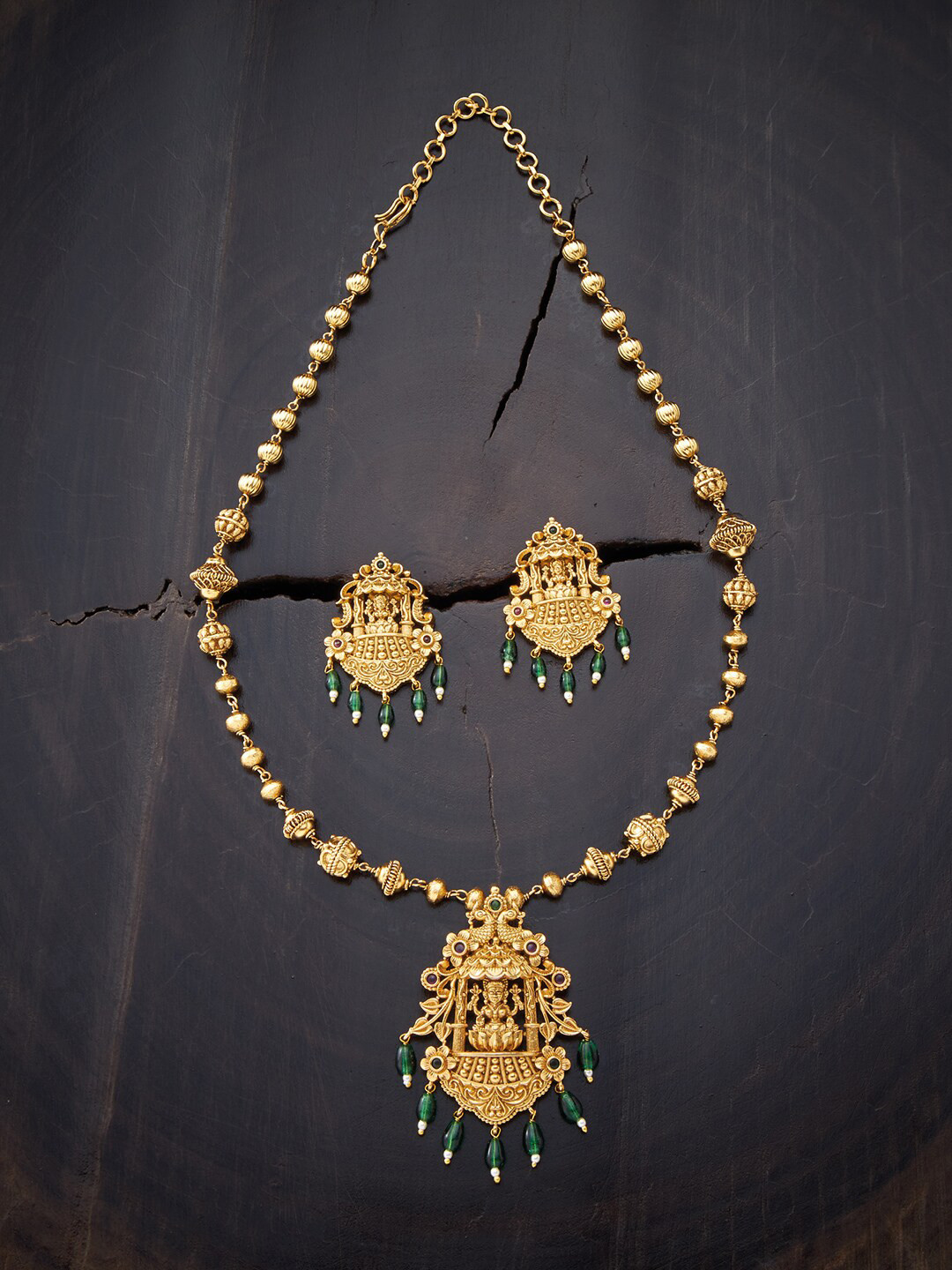 

Kushal's Fashion Jewellery Red & Green Gold-Plated Antique Necklace