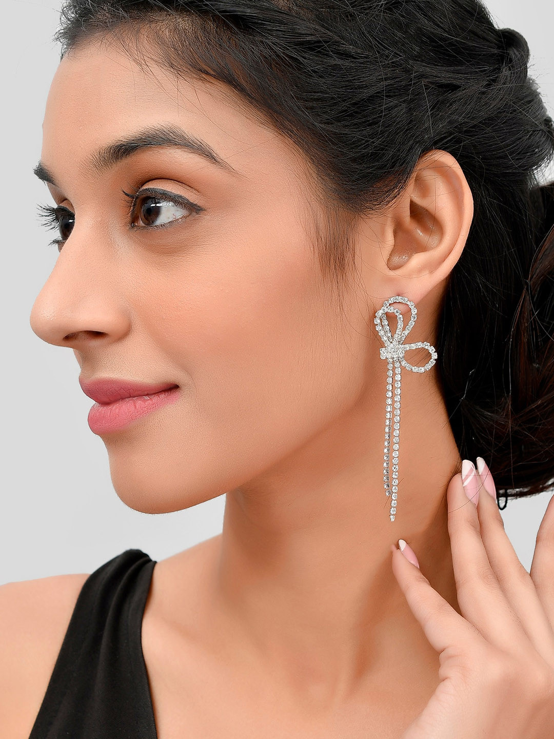 

AQUASTREET Silver-Toned Contemporary Drop Earrings