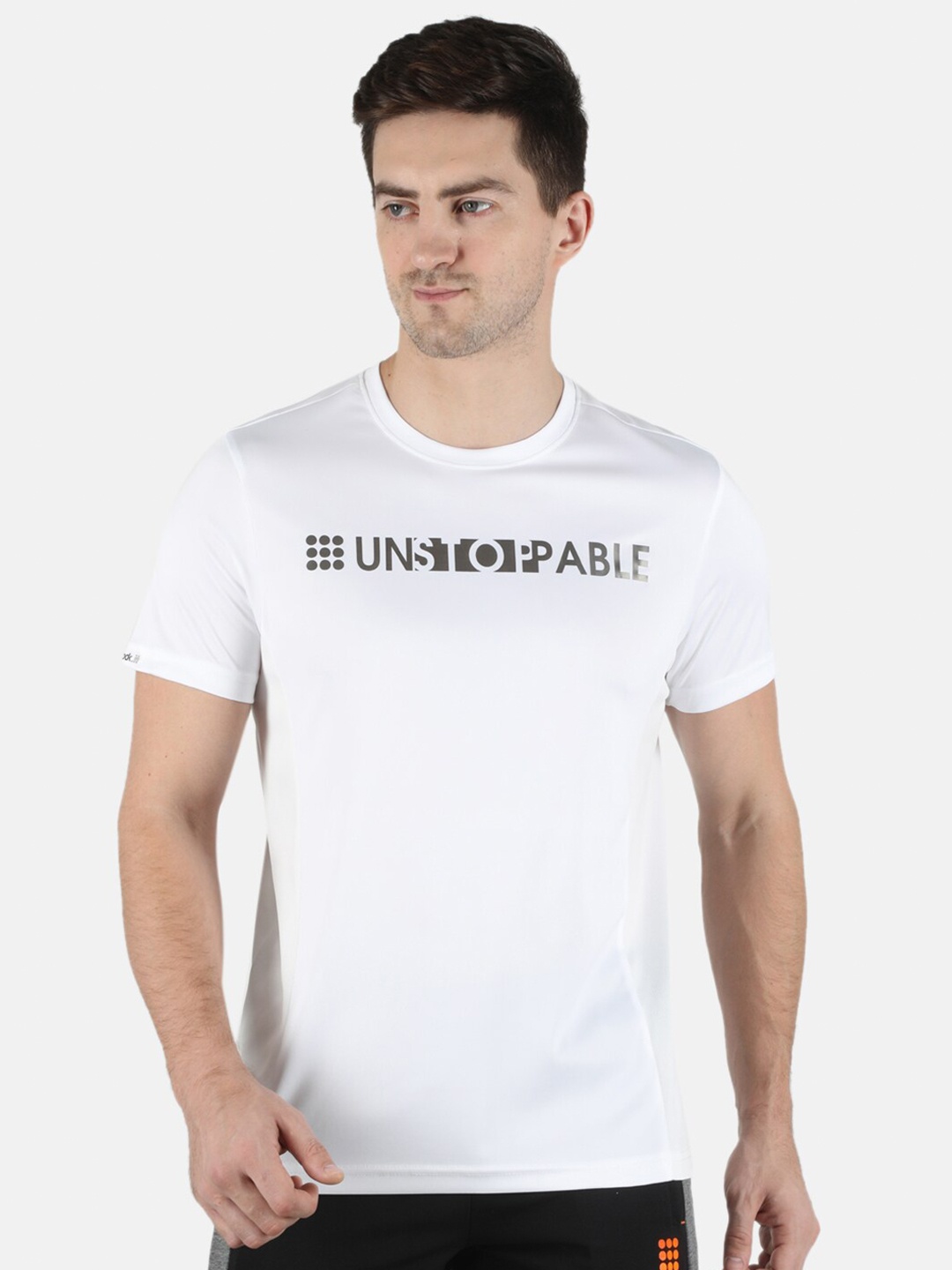 

rock it Men White Typography Printed Training or Gym T-shirt