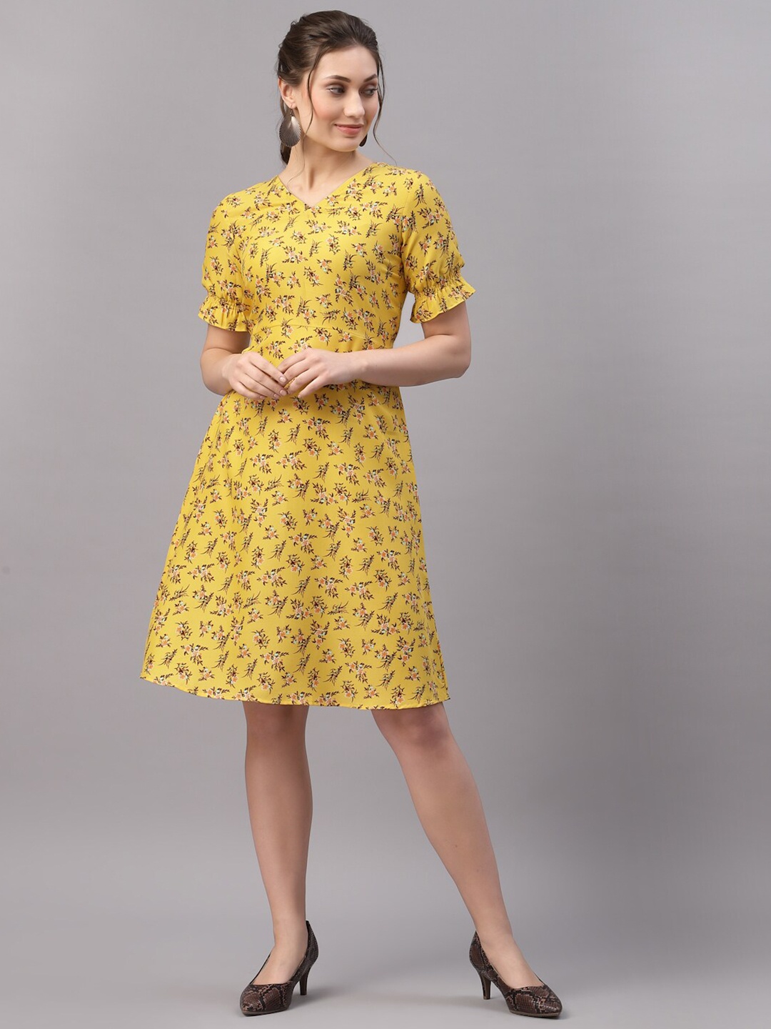 

Selvia Mustard Yellow Floral Printed Fit and Flare Dress