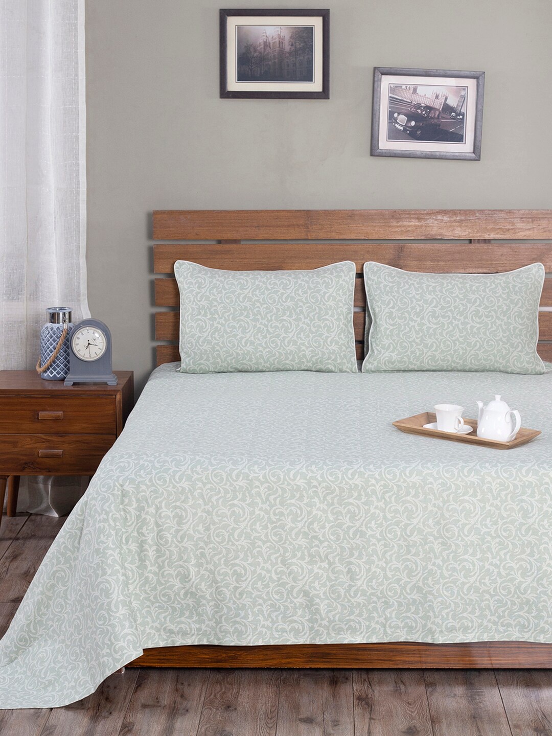 

MASPAR Green Printed 318 GSM Double Queen Bed Cover