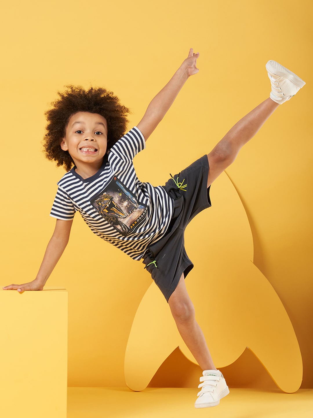 

Angel & Rocket Boys Navy Blue Solid Shorts