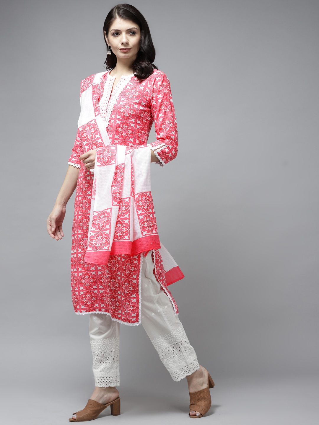 

Yufta Women Pink Ethnic Motifs Printed Thread Work Pure Cotton Kurta with Palazzos & With Dupatta