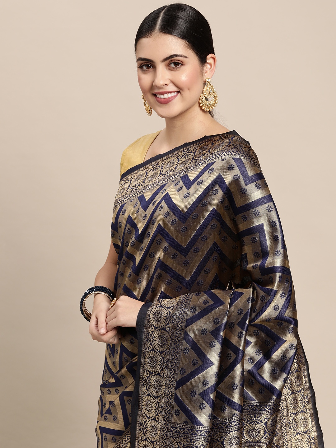 

Saree Swarg Navy Blue & Golden Silk Blend Banarasi Sarees