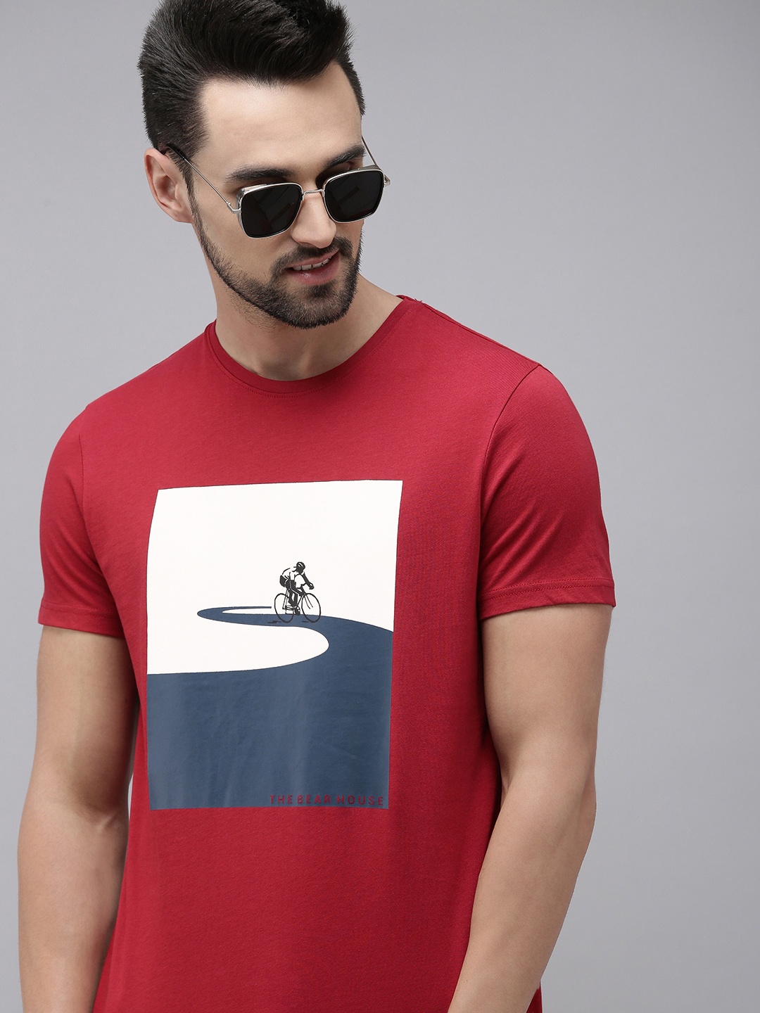 

THE BEAR HOUSE Men Red & Blue Typography Printed Pure Cotton T-shirt