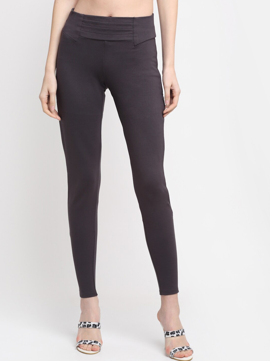 

Cantabil Women Charcoal Solid Jeggings