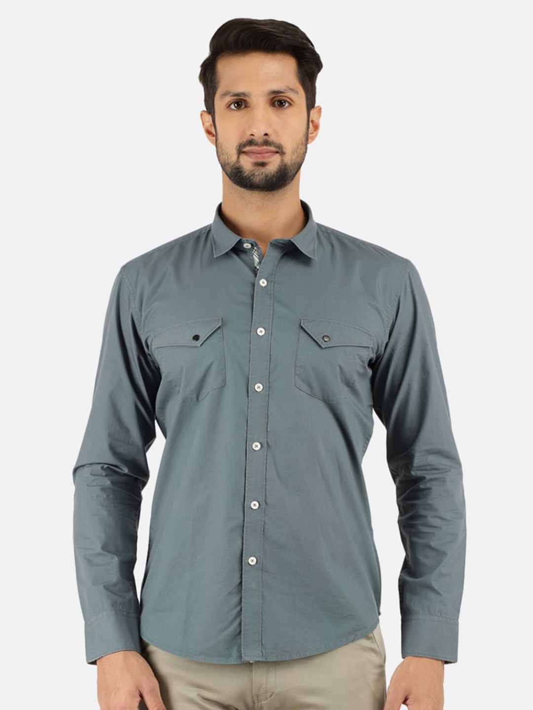 

V-Mart Men Green Slim Fit Casual Shirt