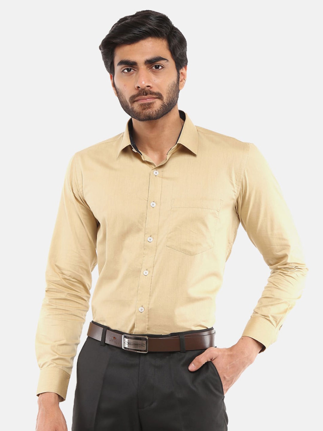 

V-Mart Men Beige Solid Formal Shirt