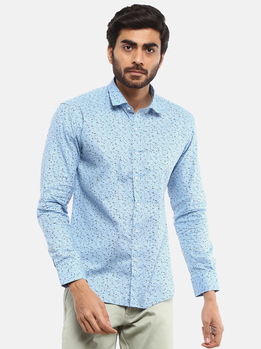 

V-Mart Men Blue Floral Printed Formal Shirt