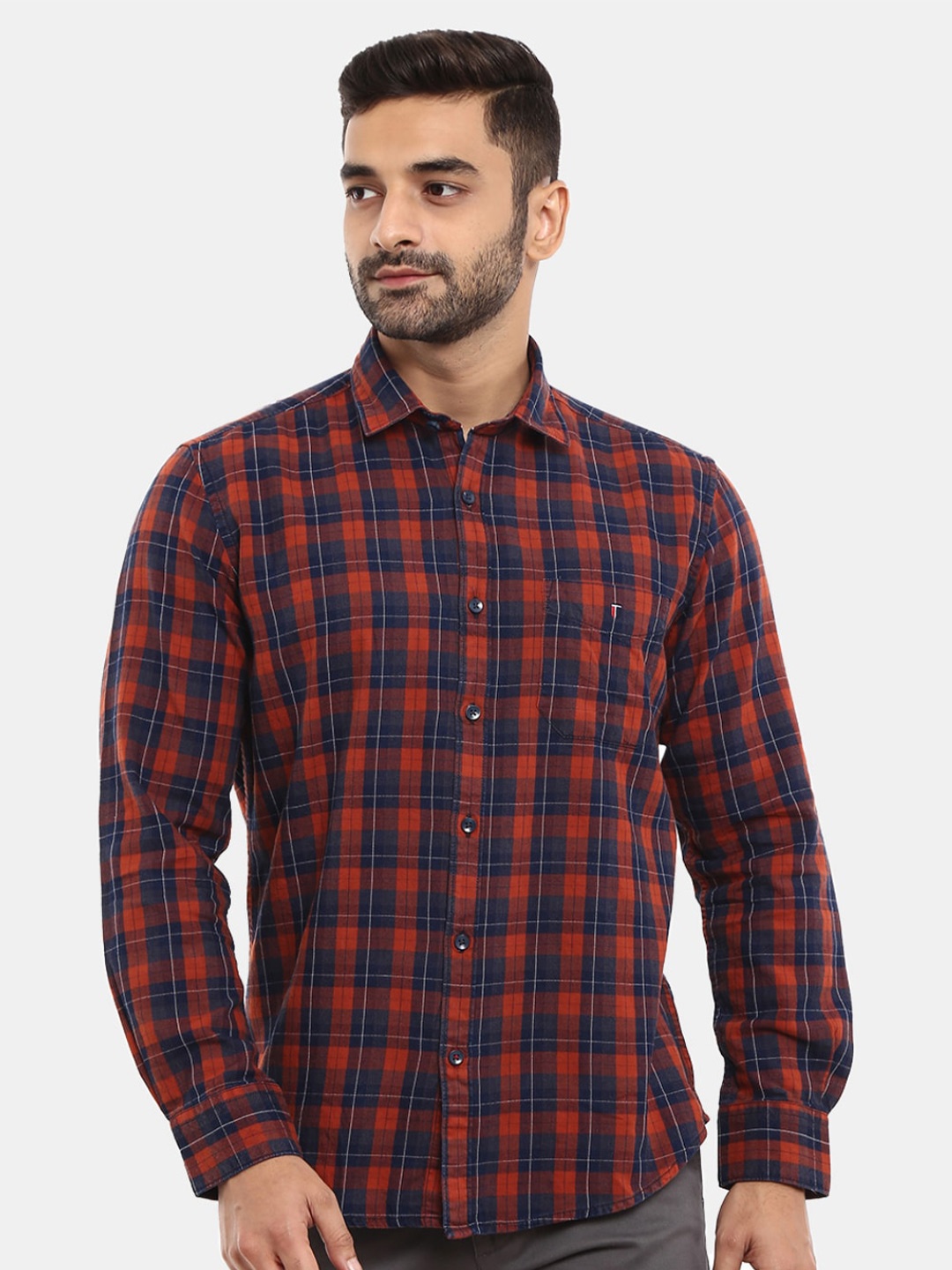 

V-Mart Men Maroon & Navy Blue Tartan Checks Checked Casual Shirt