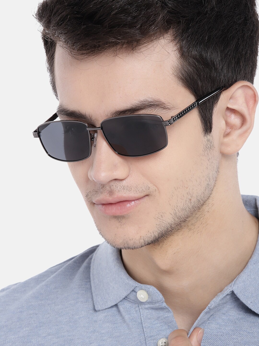 

Carlton London Men Black Lens & Gunmetal-Toned Square Sunglasses CLSM021