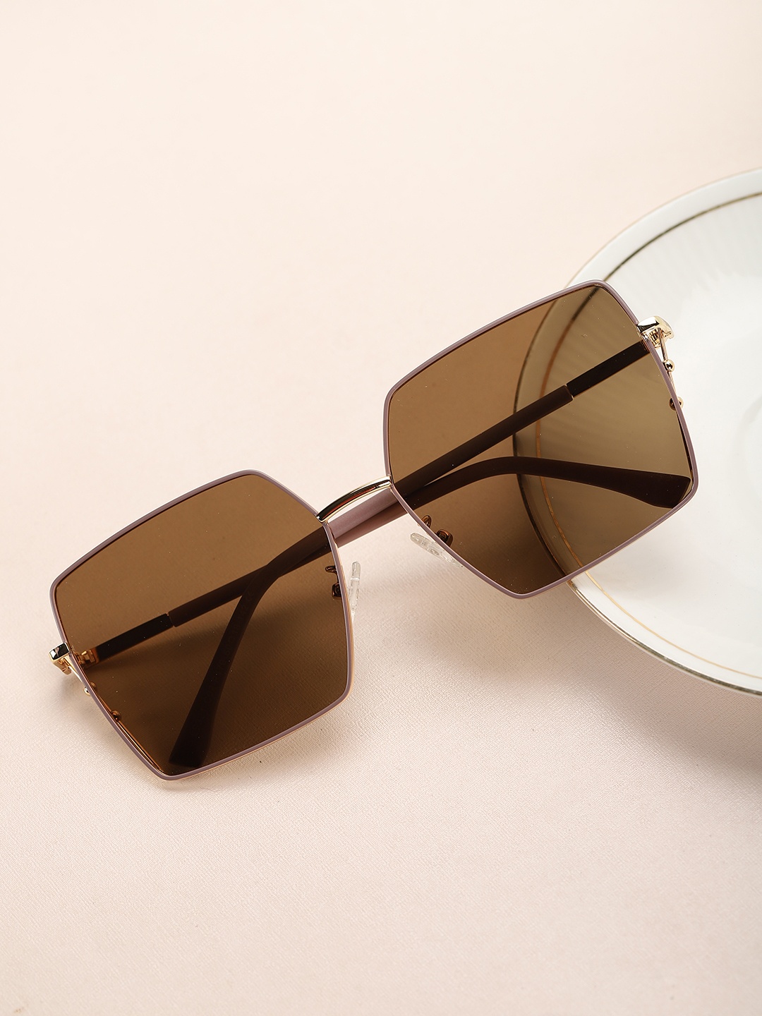 

Carlton London Women Brown Lens & Gold-Toned Rectangle Sunglasses CLSW030