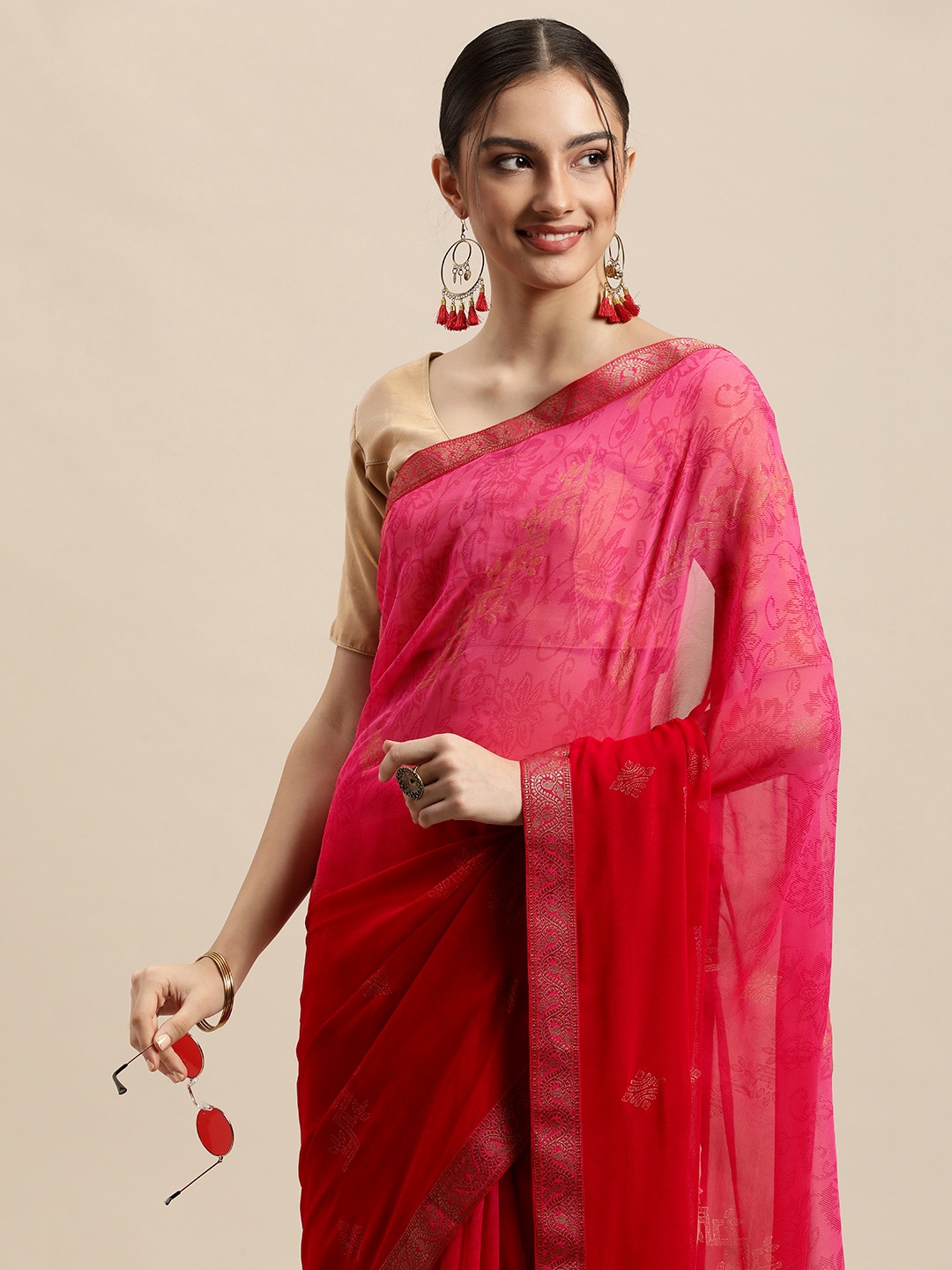 

Triveni Magenta & Golden Ethnic Motifs Zari Pure Georgette Saree