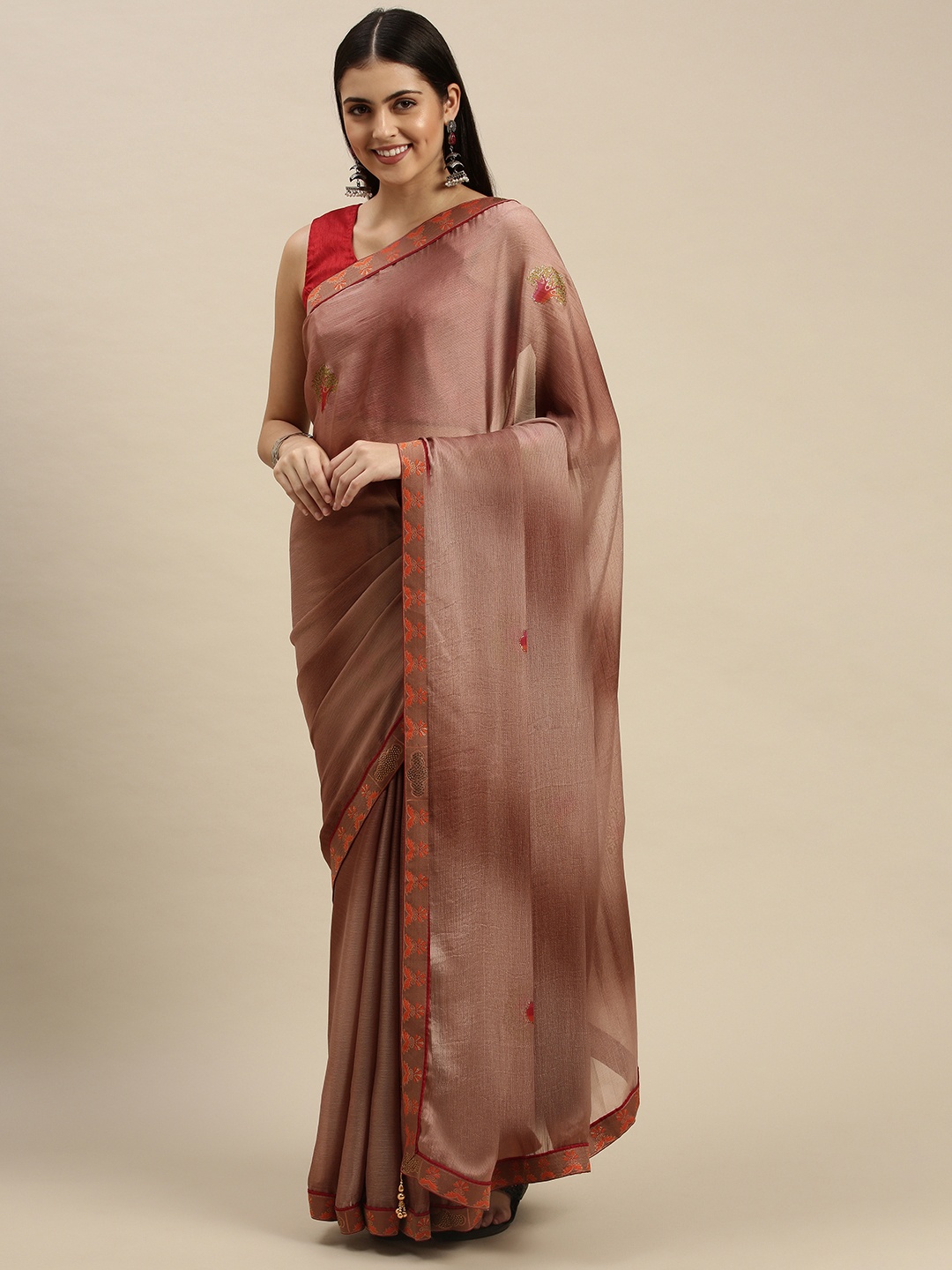 

Triveni Brown & Green Floral Printed Saree