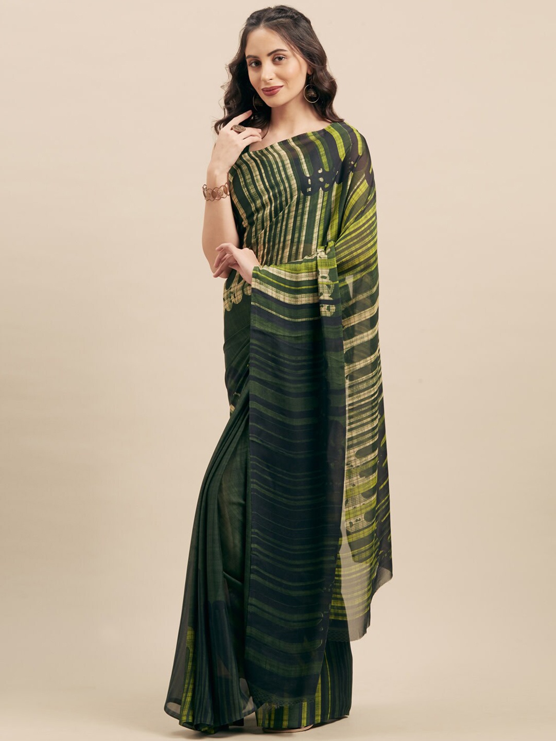 

Shaily Green & Beige Printed Saree