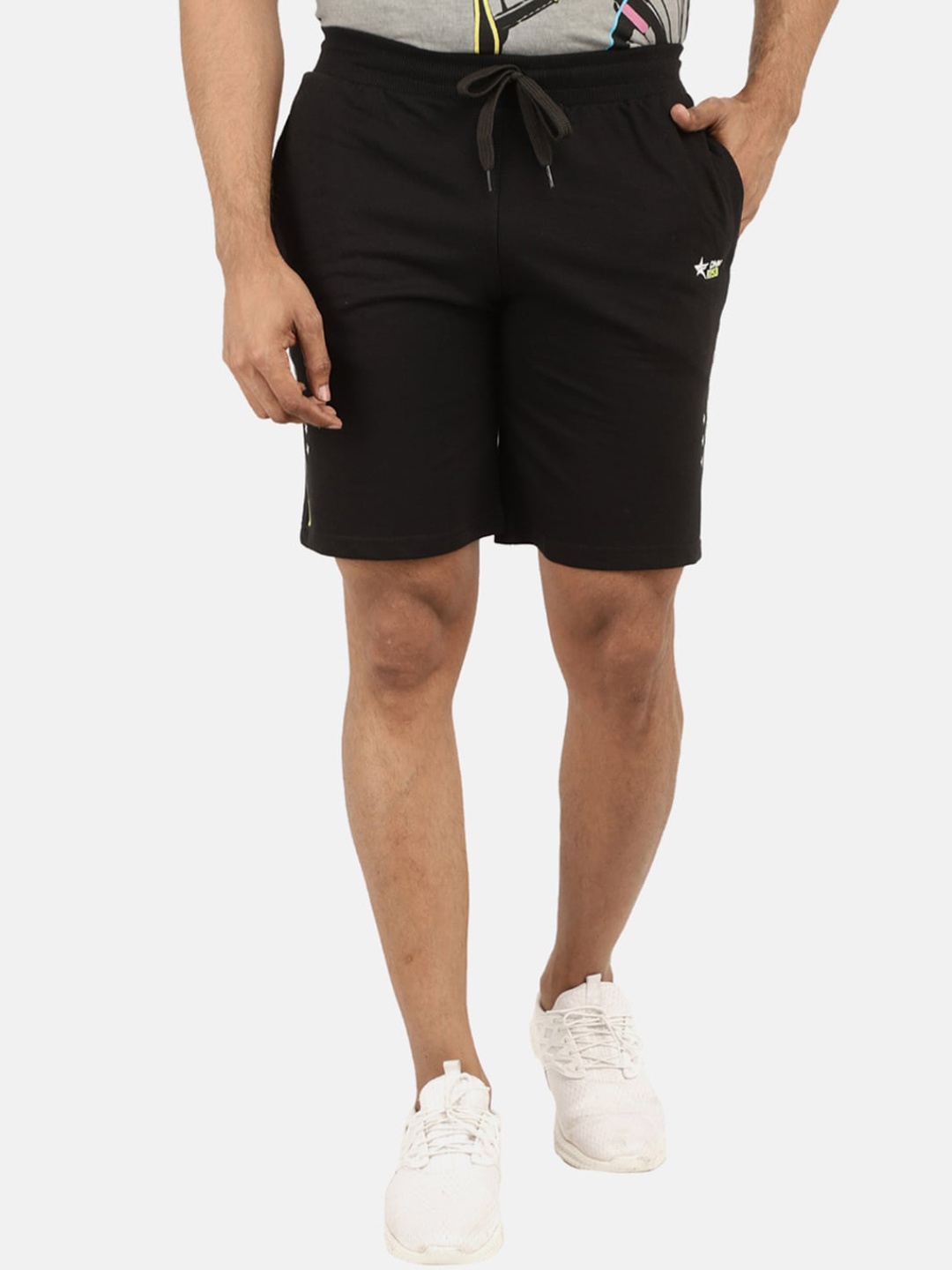 

V-Mart Men Black Solid Mid-rise Sports Shorts