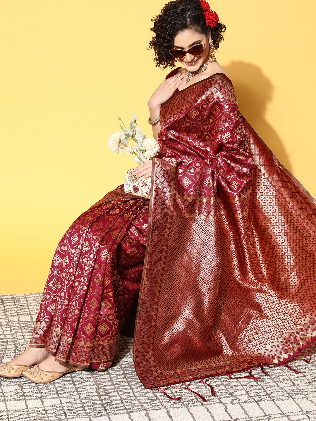 

Saree mall Ethnic Motifs Saree With Woven Design Border, Maroon