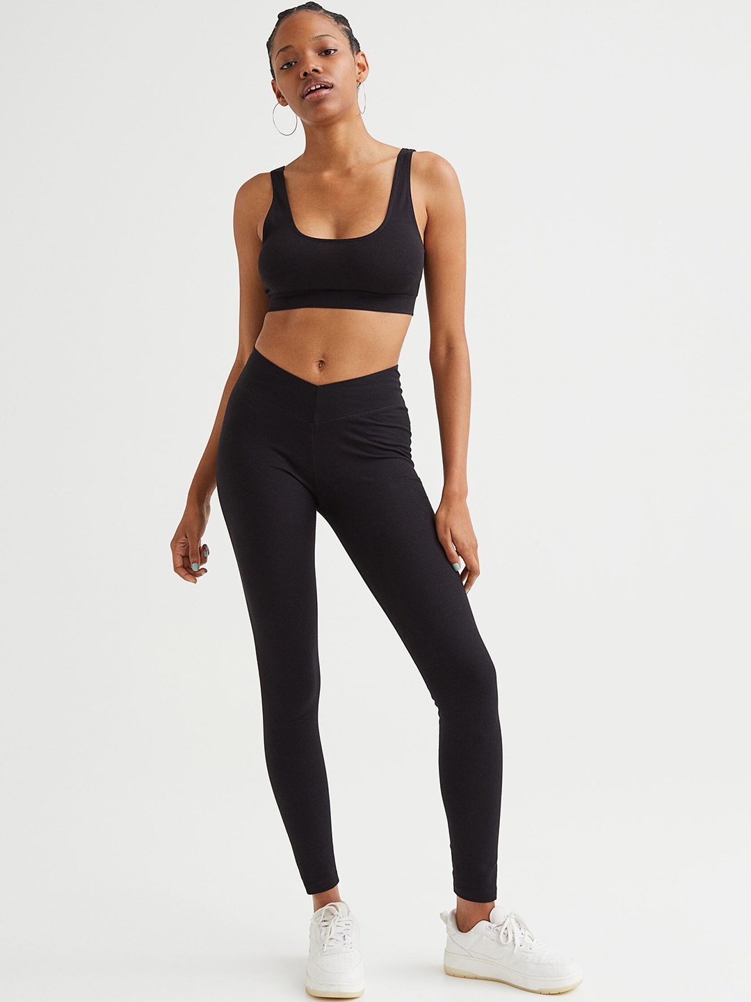 

H&M Women Black V-waist Leggings