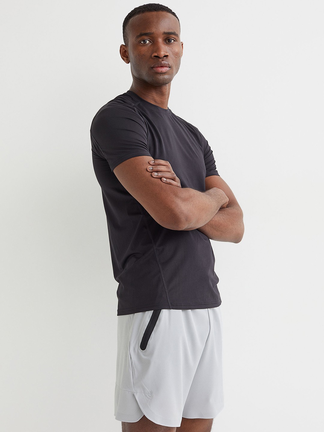 

H&M Men Grey Solid Rapid-Dry Sports Shorts