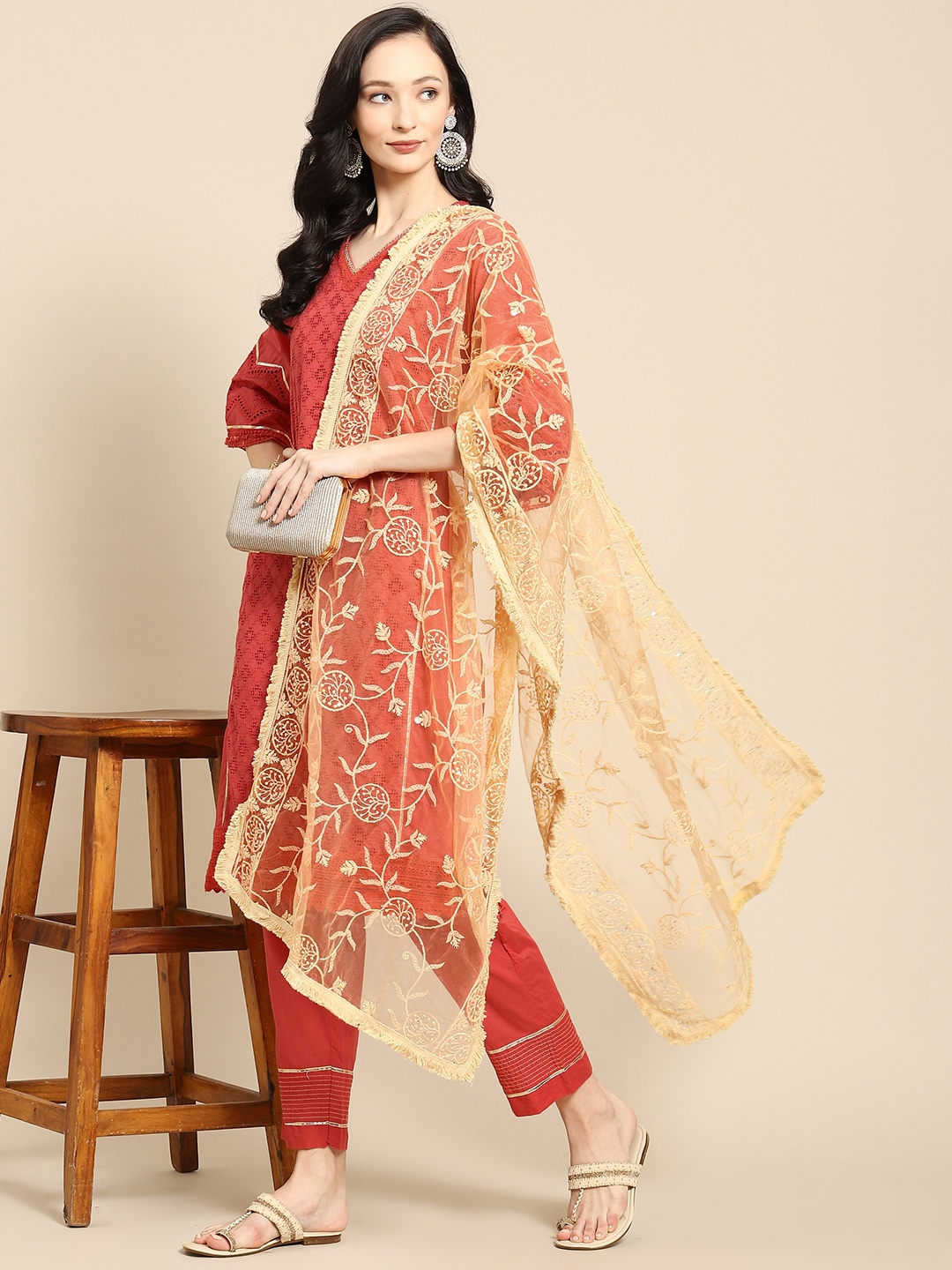 

Saadgi Brown & Gold-Toned Ethnic Motifs Embroidered Dupatta with Chikankari