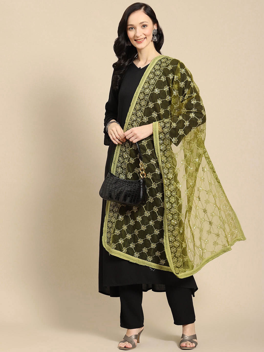 

Saadgi Green & Golden Chikankari Embroidered Dupatta