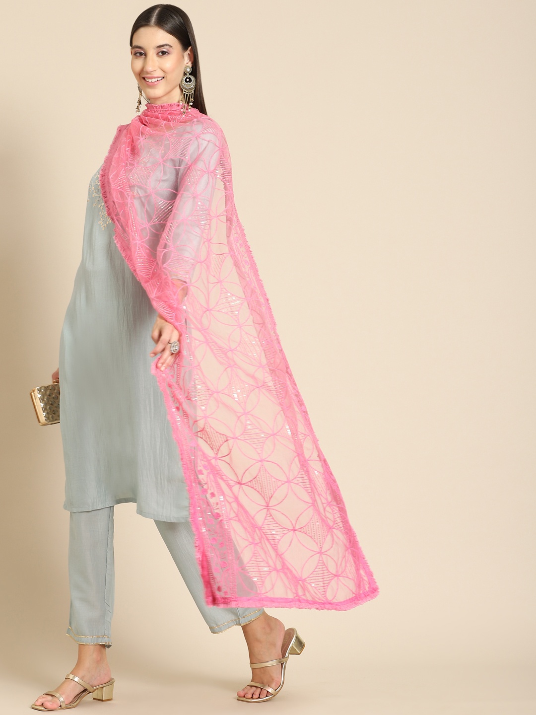 

Saadgi Pink & Gold-Toned Ethnic Motifs Embroidered Dupatta with Chikankari