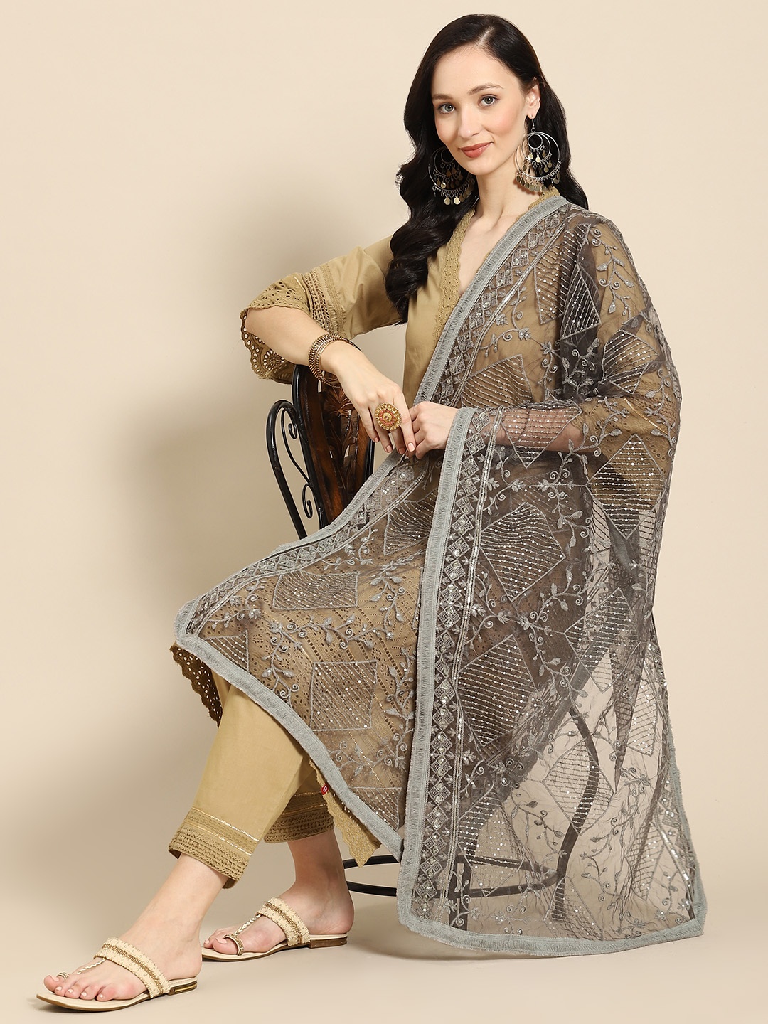 

Saadgi Grey & Gold-Toned Ethnic Motifs Embroidered Dupatta with Chikankari