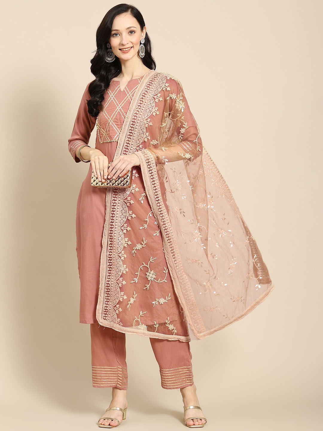 

Saadgi Beige & Gold-Toned Embroidered Dupatta with Chikankari
