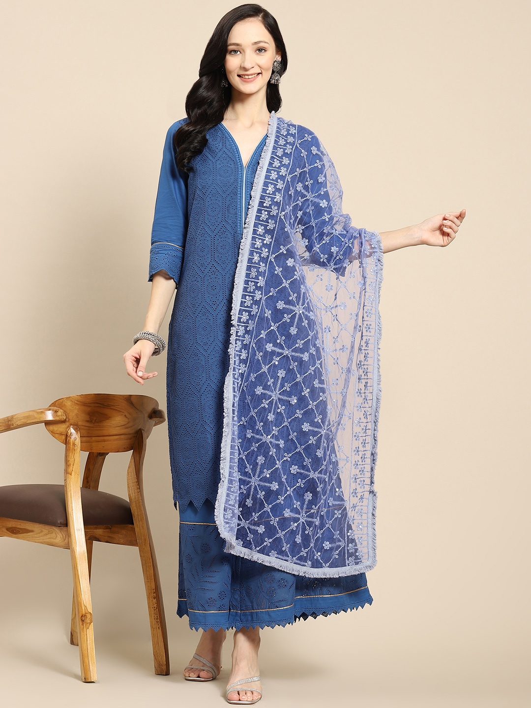 

Saadgi Blue & Gold-Toned Ethnic Motifs Embroidered Dupatta with Chikankari
