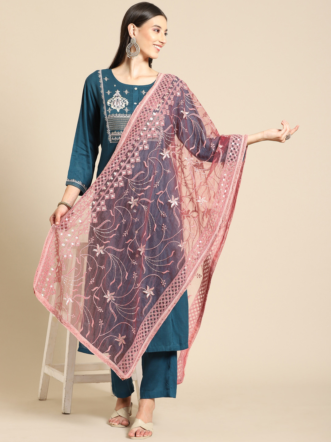 

Saadgi Rose Chikankari Embroidered Dupatta