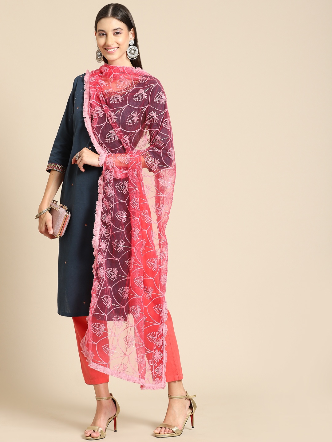 

Saadgi Pink & Gold-Toned Ethnic Motifs Embroidered Dupatta with Chikankari