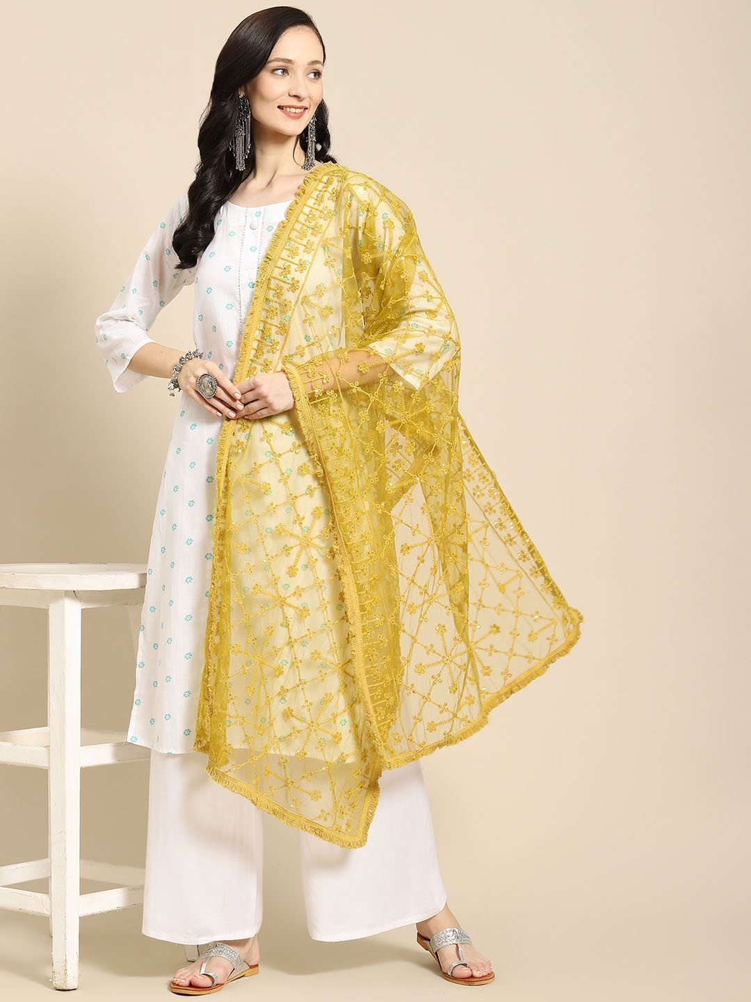 

Saadgi Fluorescent Green Chikankari Embroidered Dupatta