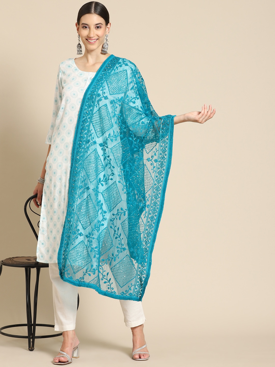 

Saadgi Blue & Gold-Toned Ethnic Motifs Embroidered Dupatta with Chikankari