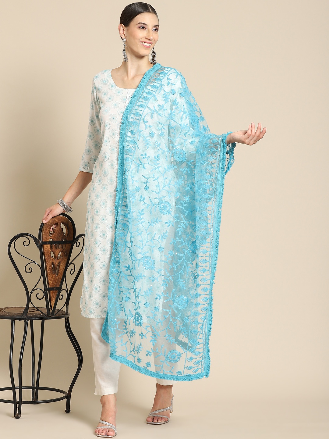 

Saadgi Blue Embroidered Dupatta with Chikankari