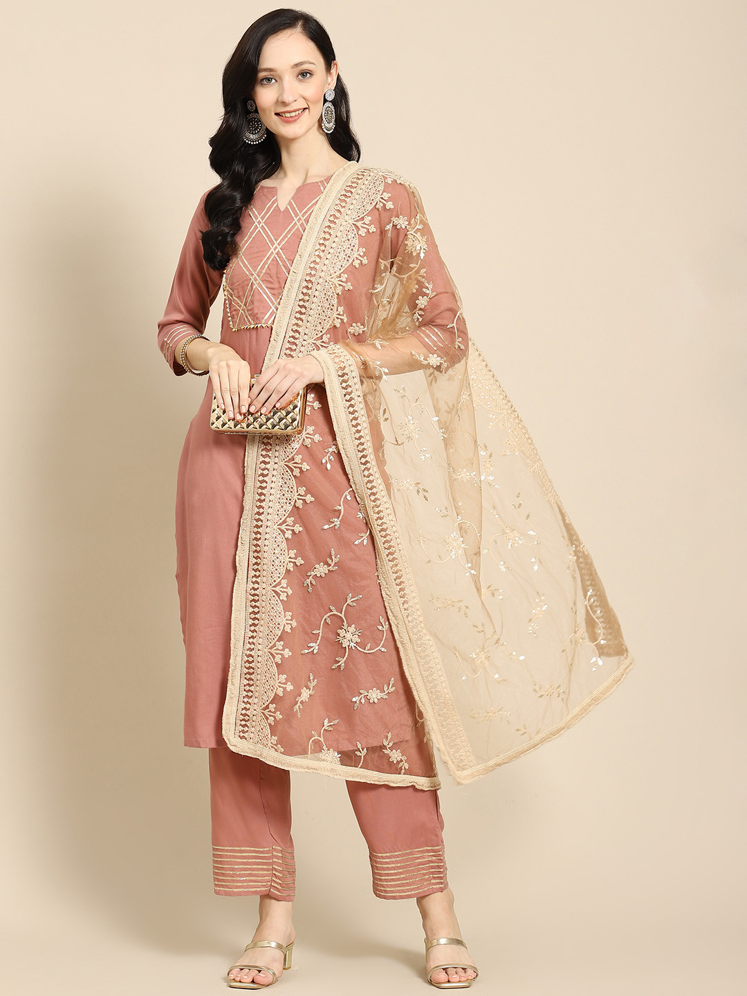 

Saadgi Beige Chikankari Embroidered Dupatta