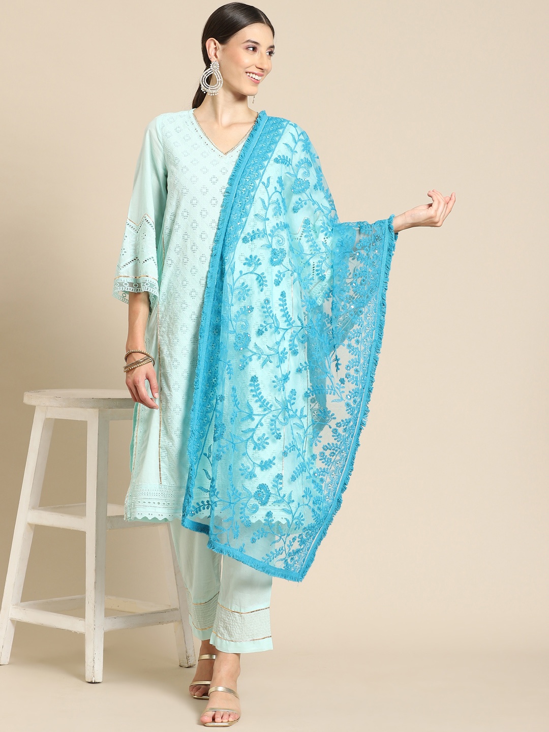 

Saadgi Blue & Blue Embroidered Dupatta with Chikankari