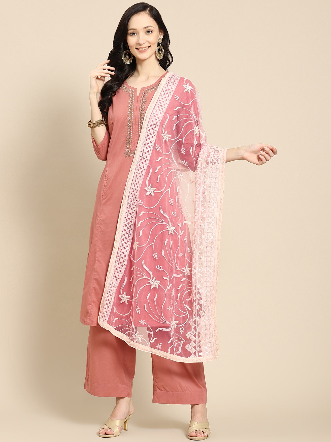 

Saadgi Pink & Gold-Toned Ethnic Motifs Embroidered Dupatta with Chikankari