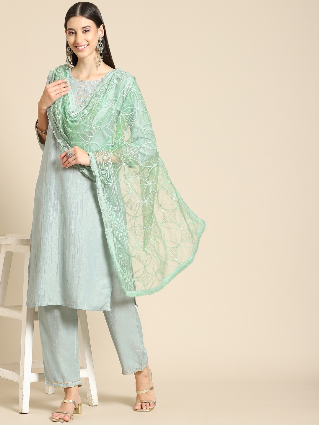 

Saadgi Mint Green Chikankari Embroidered Dupatta