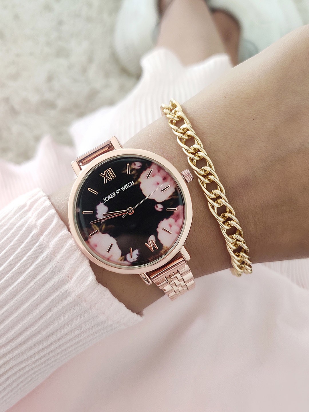 

JOKER & WITCH Women Rose Gold & Black Gold-Plated Watch & Bracelet Gift Set