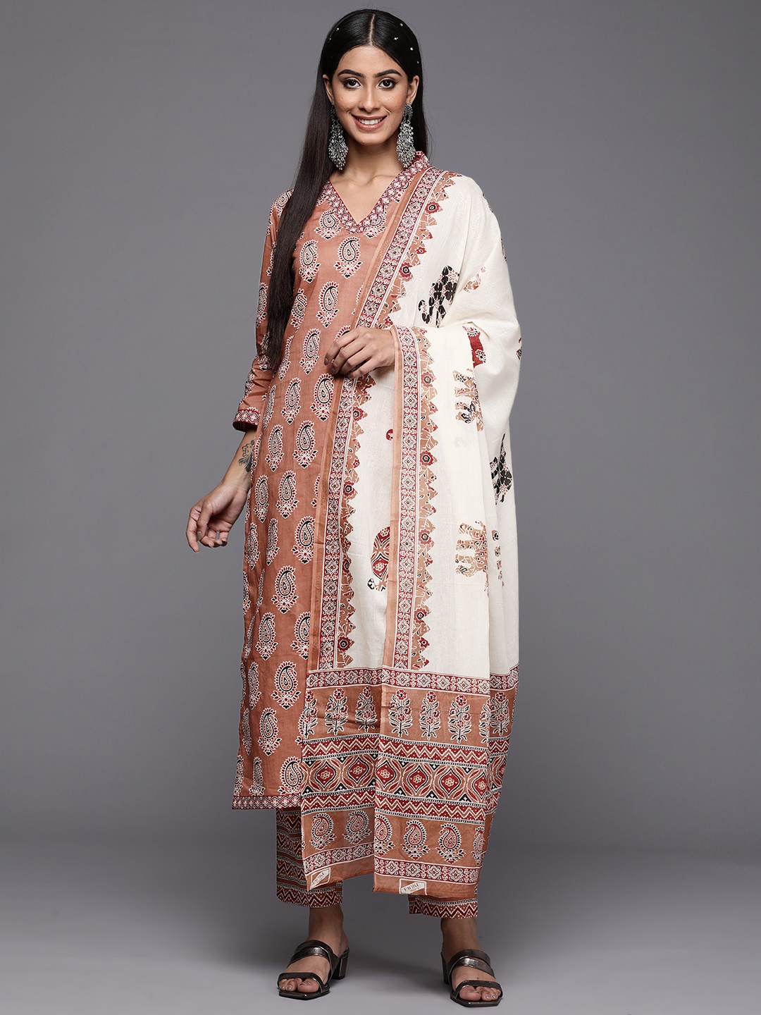 

Indo Era Women Brown & White Floral Printed Kurta with Trousers & Dupatta