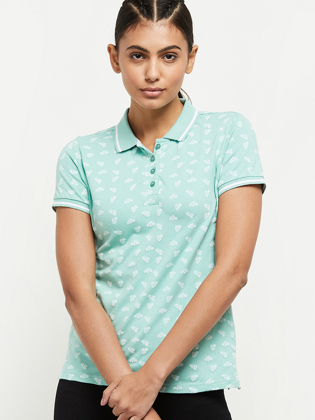 

max Women Green & White Floral Printed Polo Collar T-shirt